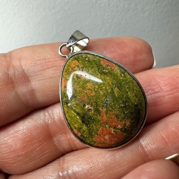 SALE! Genuine Unakite Jasper teardrop pendant! - Picture 9 of 11